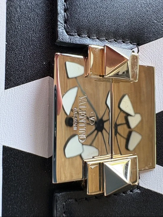 Valentino Signature Leather Shoulder Bag - Picture 2 of 8